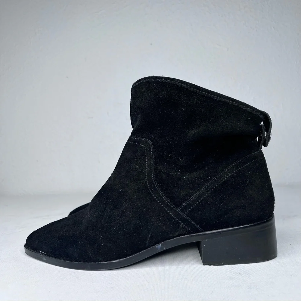 Lucky Brand Lollin black suede ankle boot